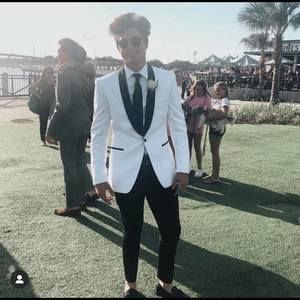 Meet your Posher, Jackson